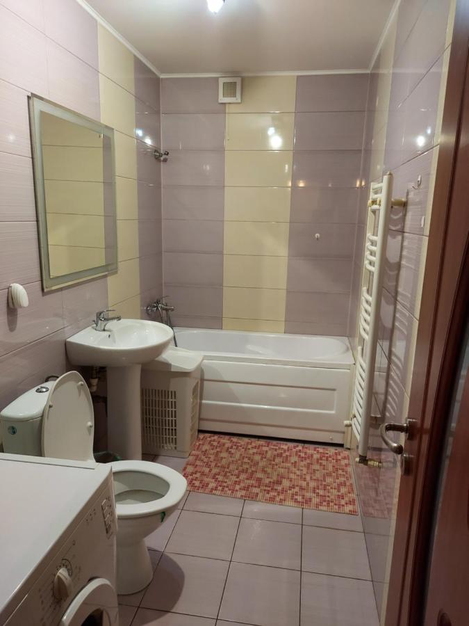 Bya Apartment Iasi Exterior photo